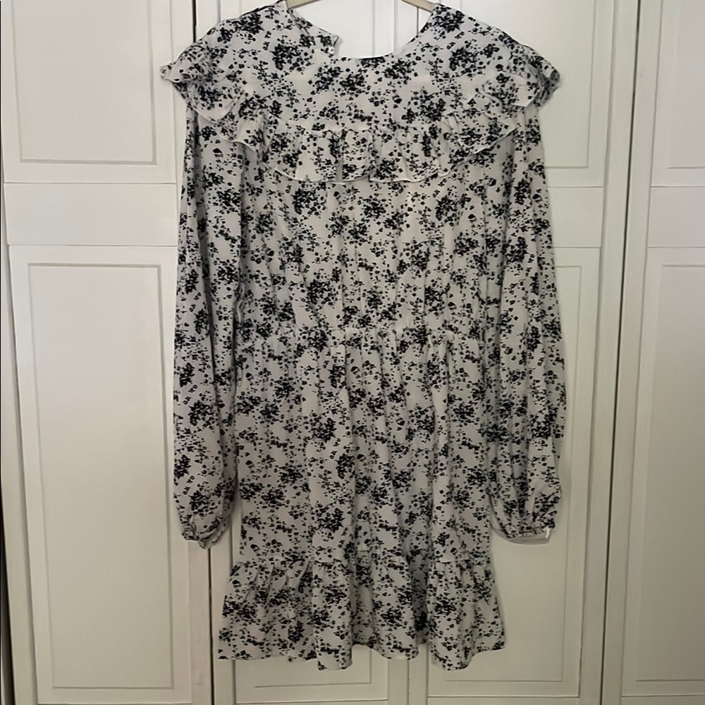 Missguided longsleeve dress
